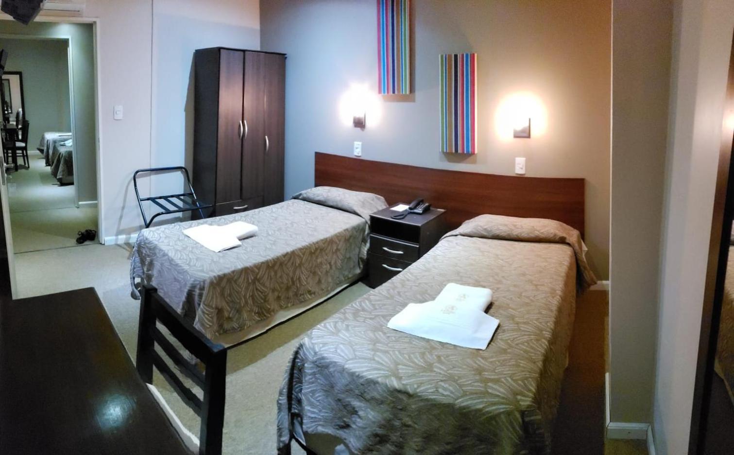 Hotel Lazaro Villa Mercedes Luaran gambar