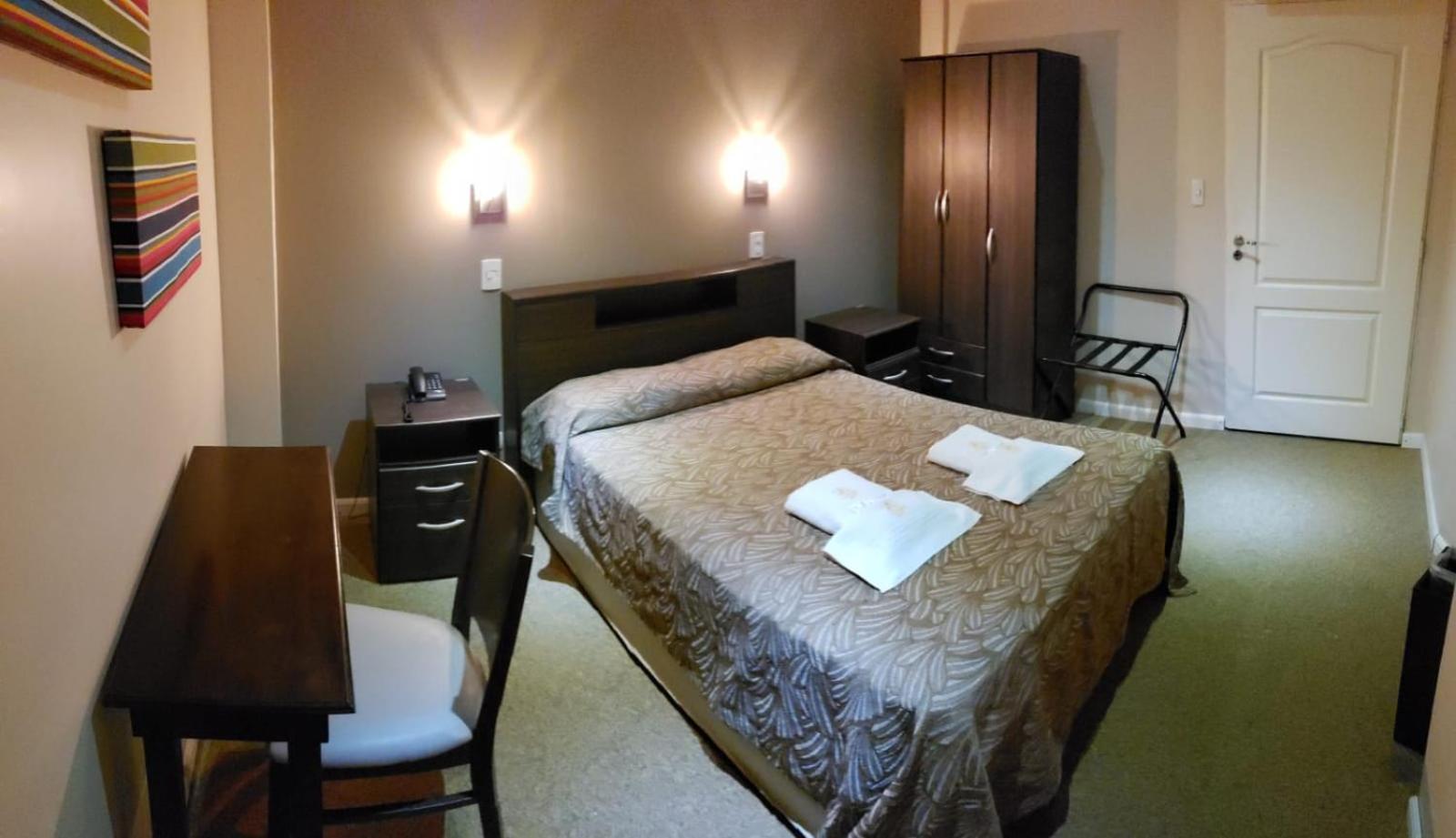Hotel Lazaro Villa Mercedes Luaran gambar